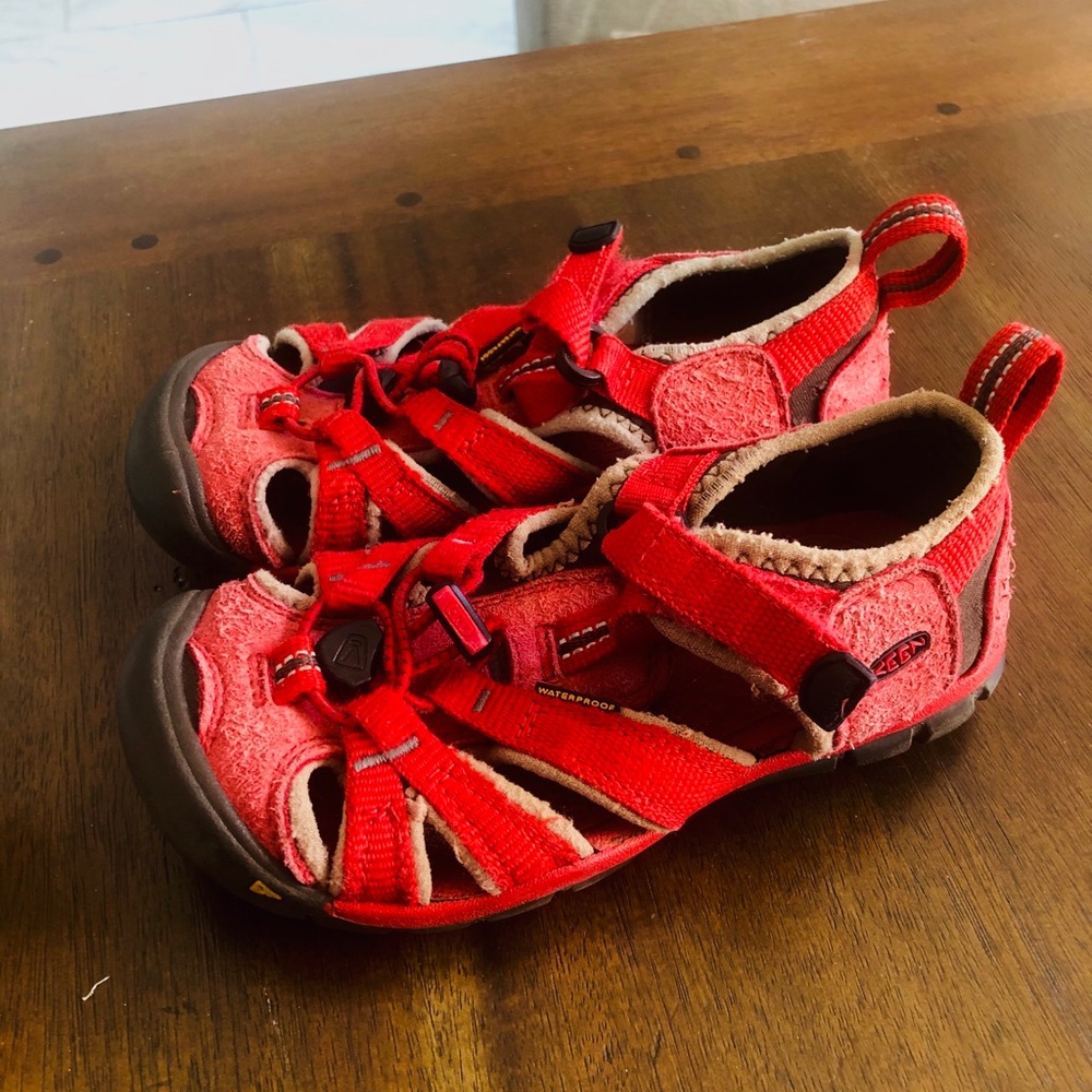 Keen shoes